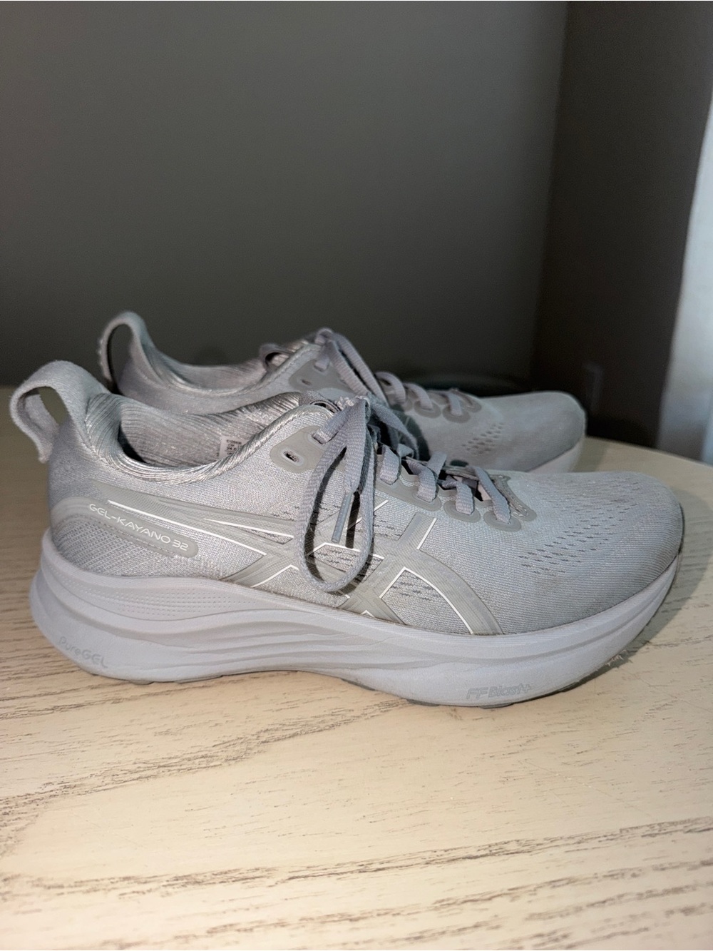 ASICS Women’s Gel-Kayano 32 Running Shoes — Light Gray